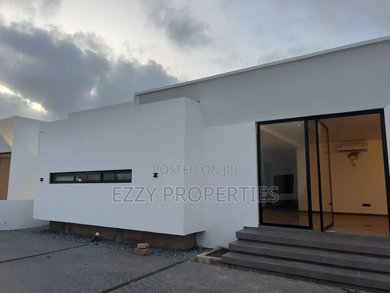3bdrm House in East Legon School for rent