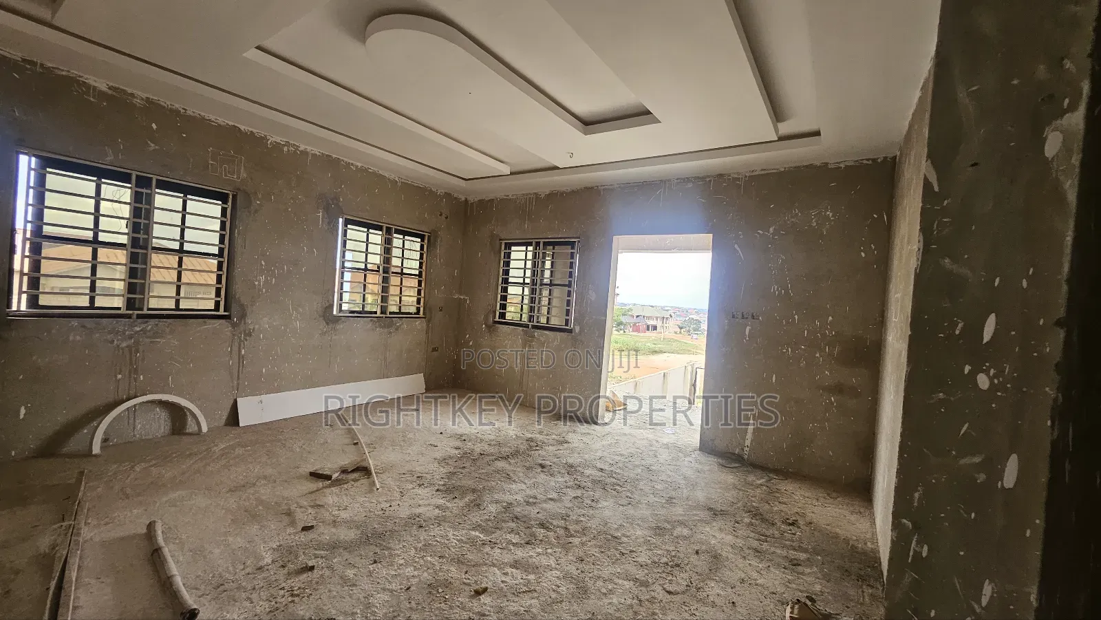 5bdrm House in Ahenema Kokoben, Kumasi Metropolitan for sale