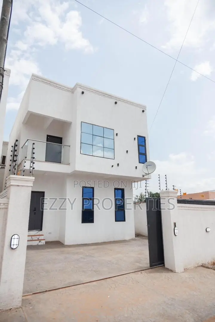 Furnished 2bdrm Duplex in Ashaley Botwe for rent