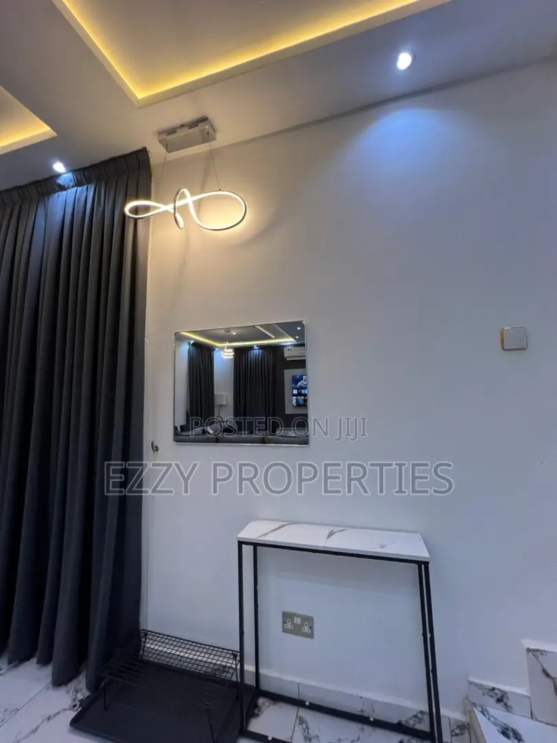 Furnished 2bdrm Duplex in Ashaley Botwe for rent