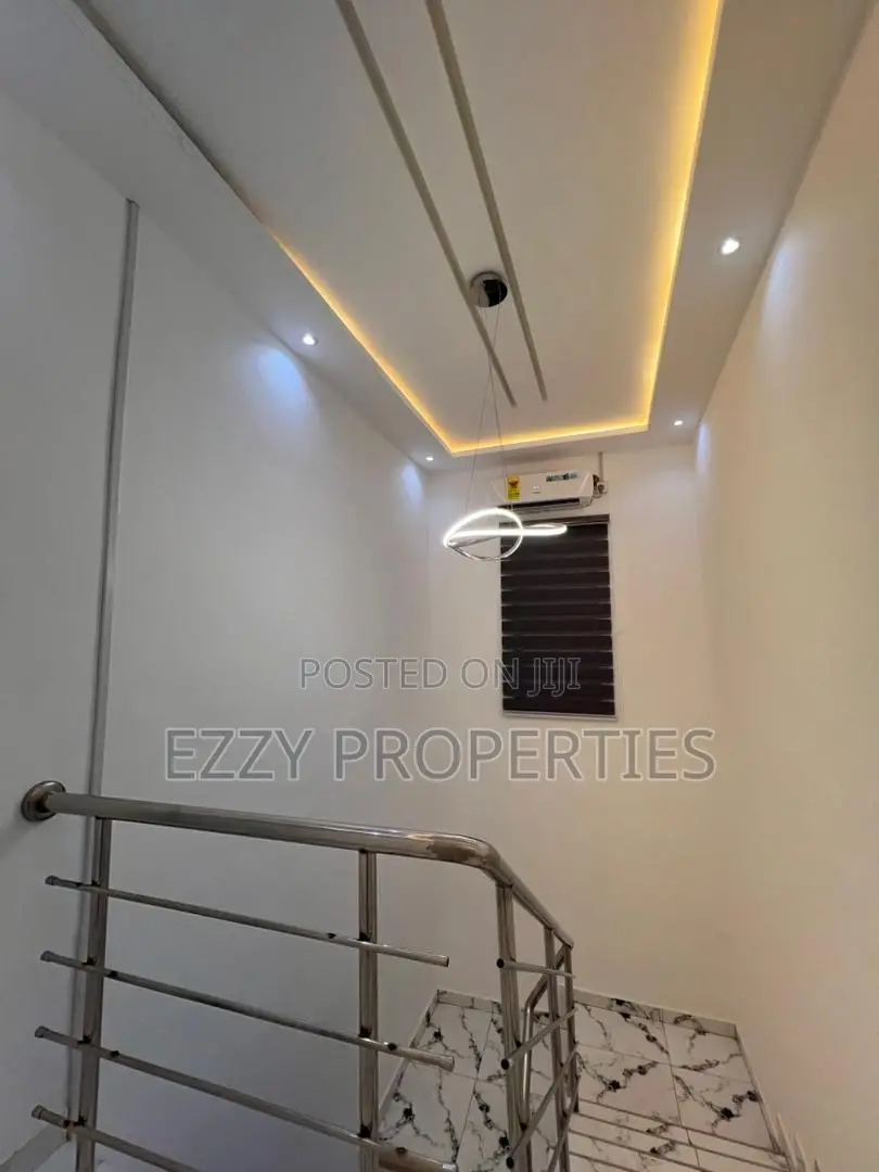 Furnished 2bdrm Duplex in Ashaley Botwe for rent