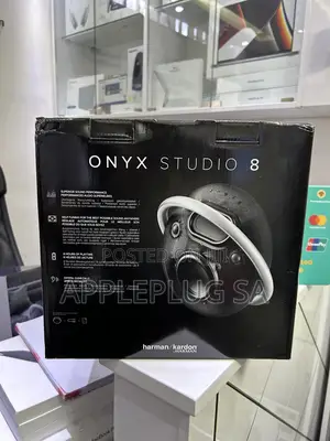 Onyx Studio 8