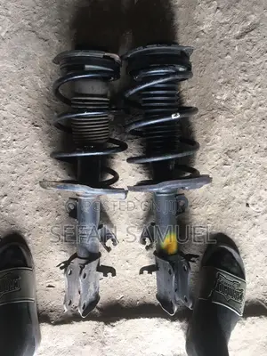Nissan Sentra 2014 Front Shocks