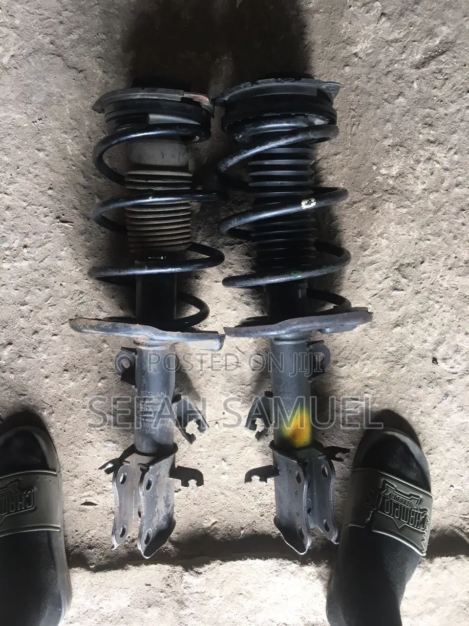 Nissan Sentra 2014 Front Shocks