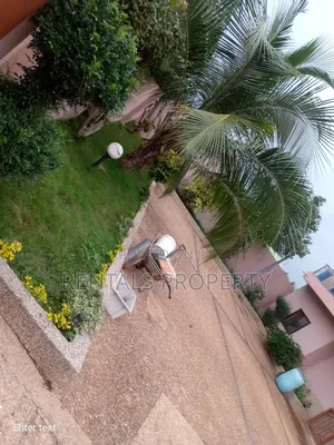 3bdrm Duplex in Adenta for rent