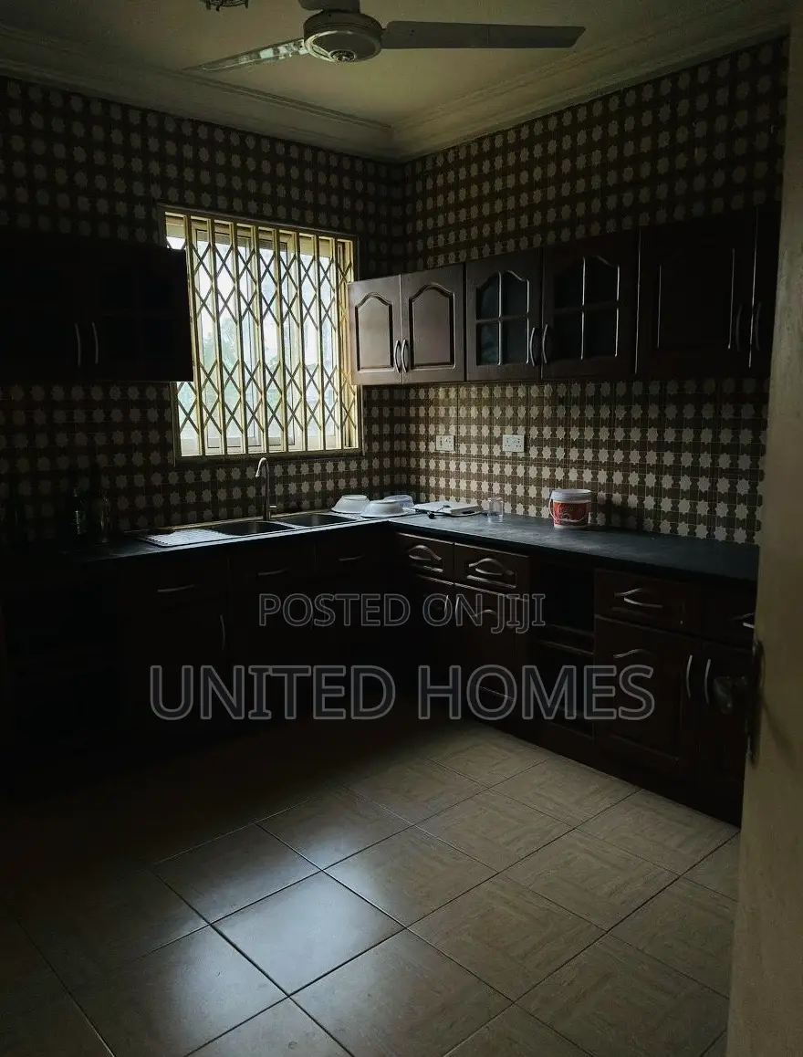 4bdrm House in Gbawe for sale
