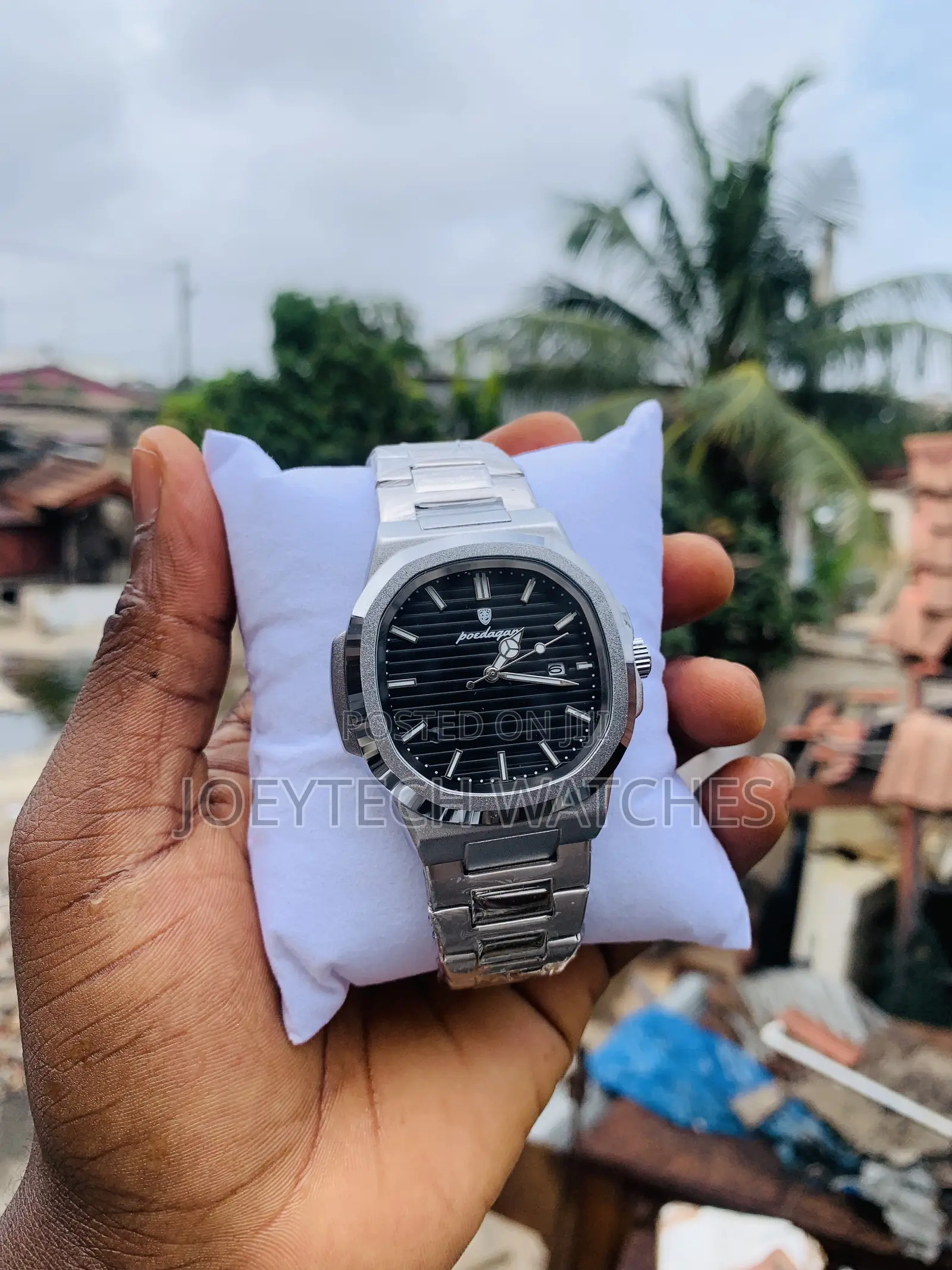 Poedagar Stainless Silver Watch