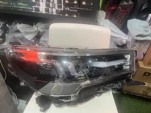 Toyota Hilux 2018-2024 Headlight