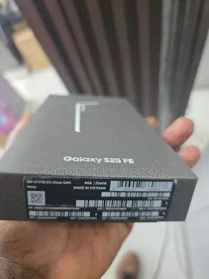 New Samsung Galaxy S25 FE 256 GB Blue