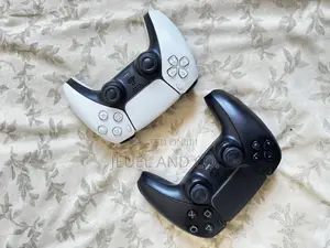 Sony Dual Sense Controller With Anti-Stick Drift Sticks for Ps5