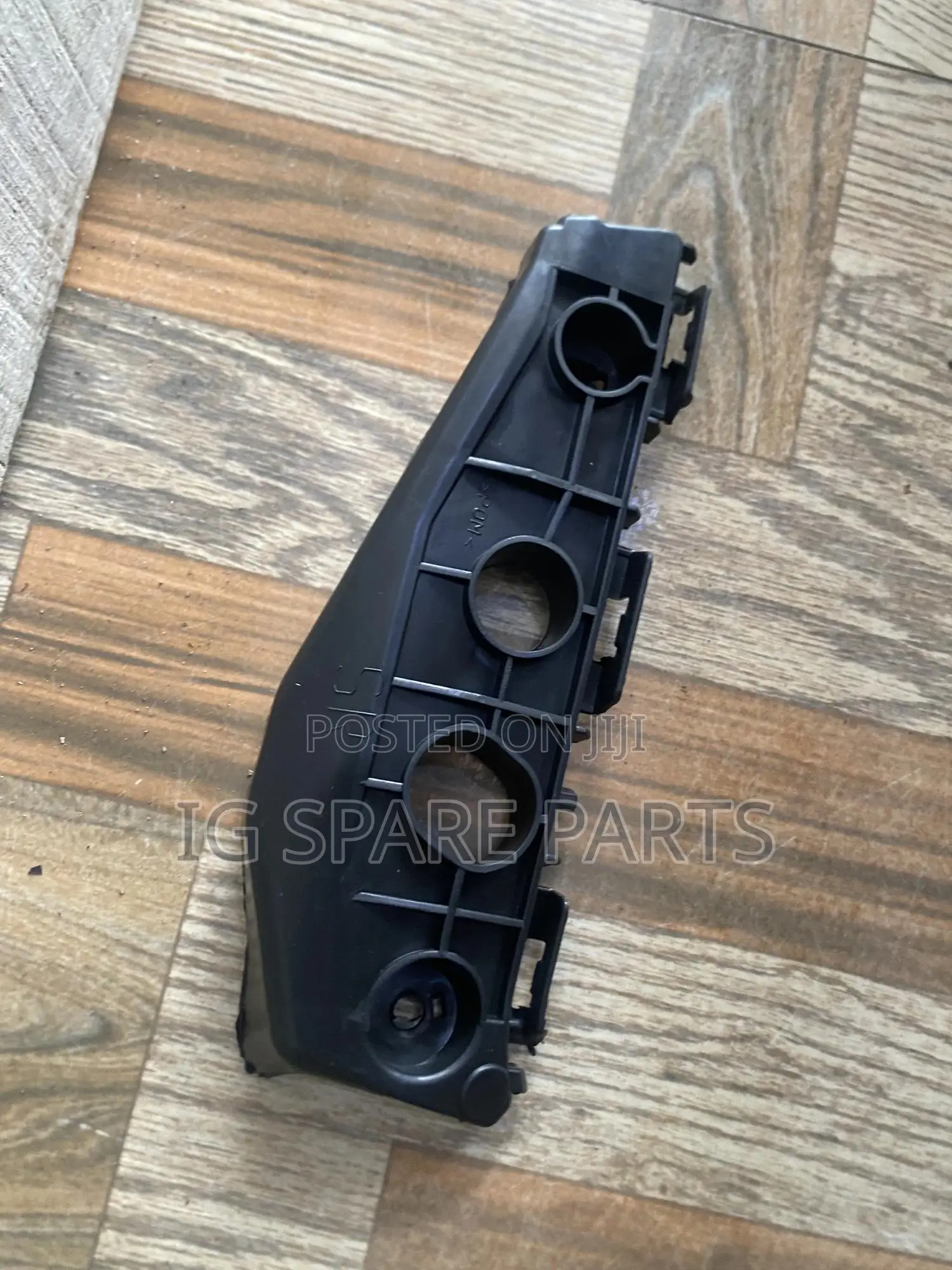 Toyota Corolla 2011-2013 Front Bumper Bracket Pair