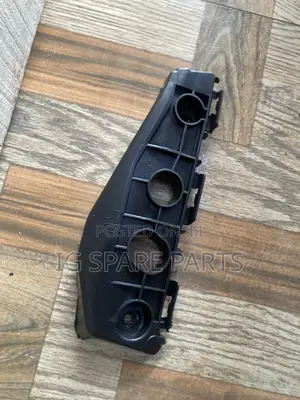 Toyota Corolla 2011-2013 Front Bumper Bracket Pair