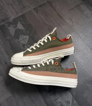 Original Converse Low Sneaker
