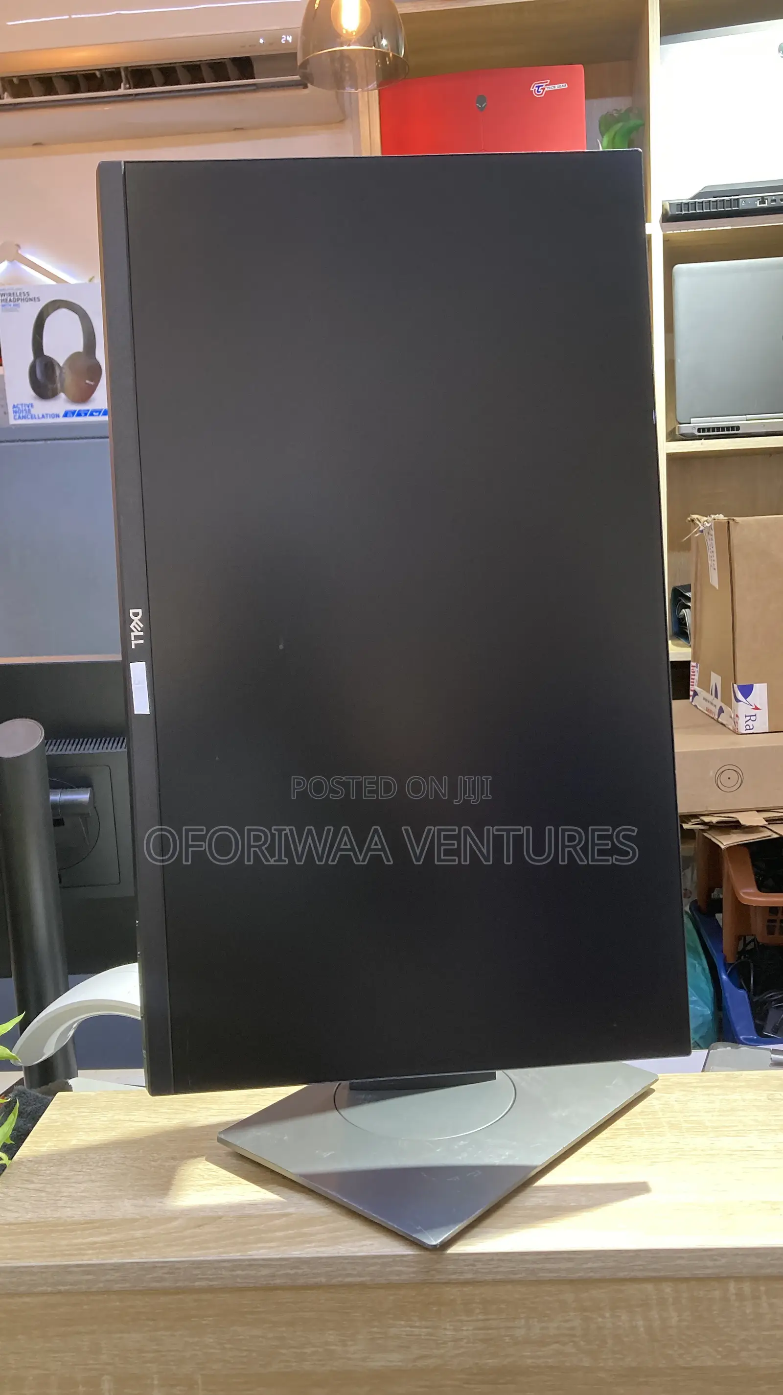 Dell P2419h 24 Inch FHD Led-Backlit, Anti-Glare, 3h