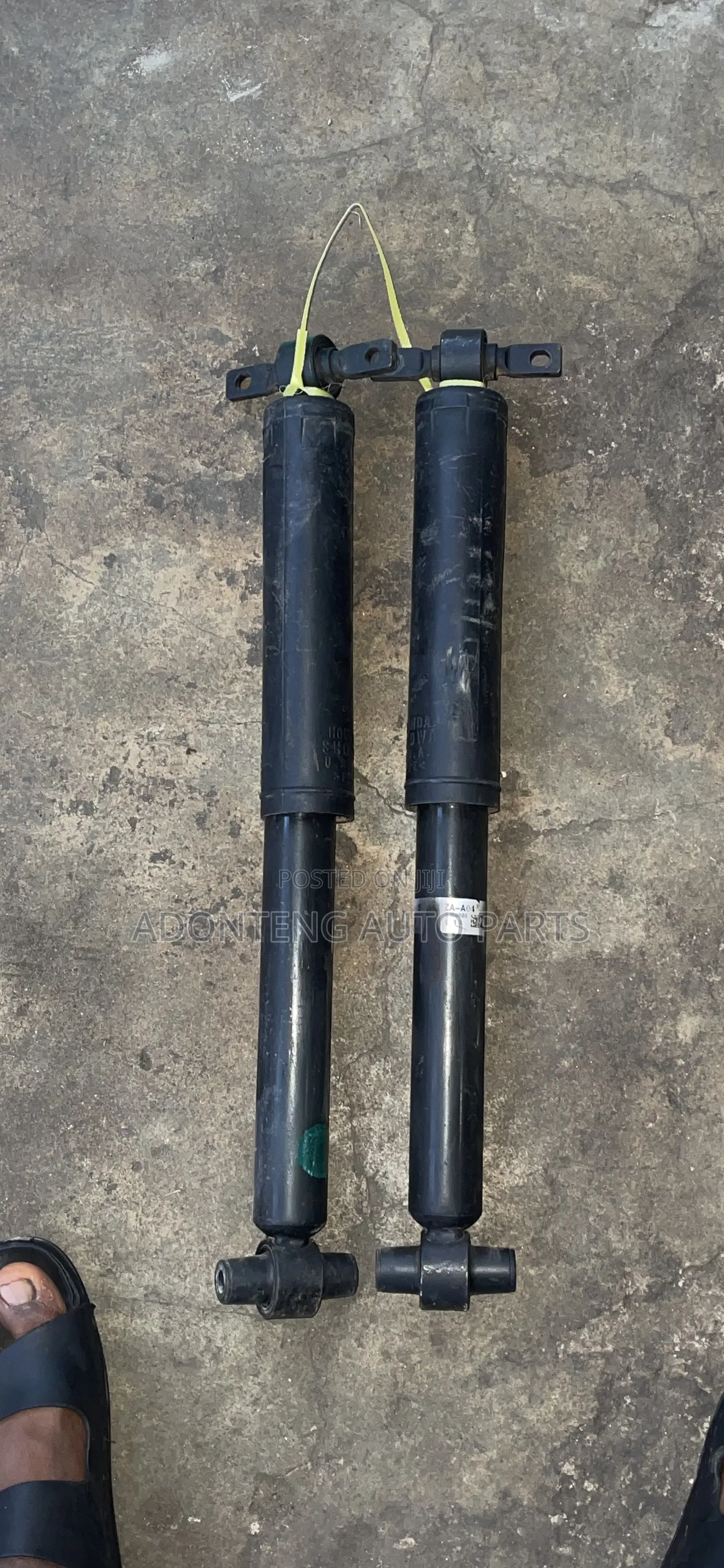 Honda Pilot 2009-2015 Back Shock Absorbers