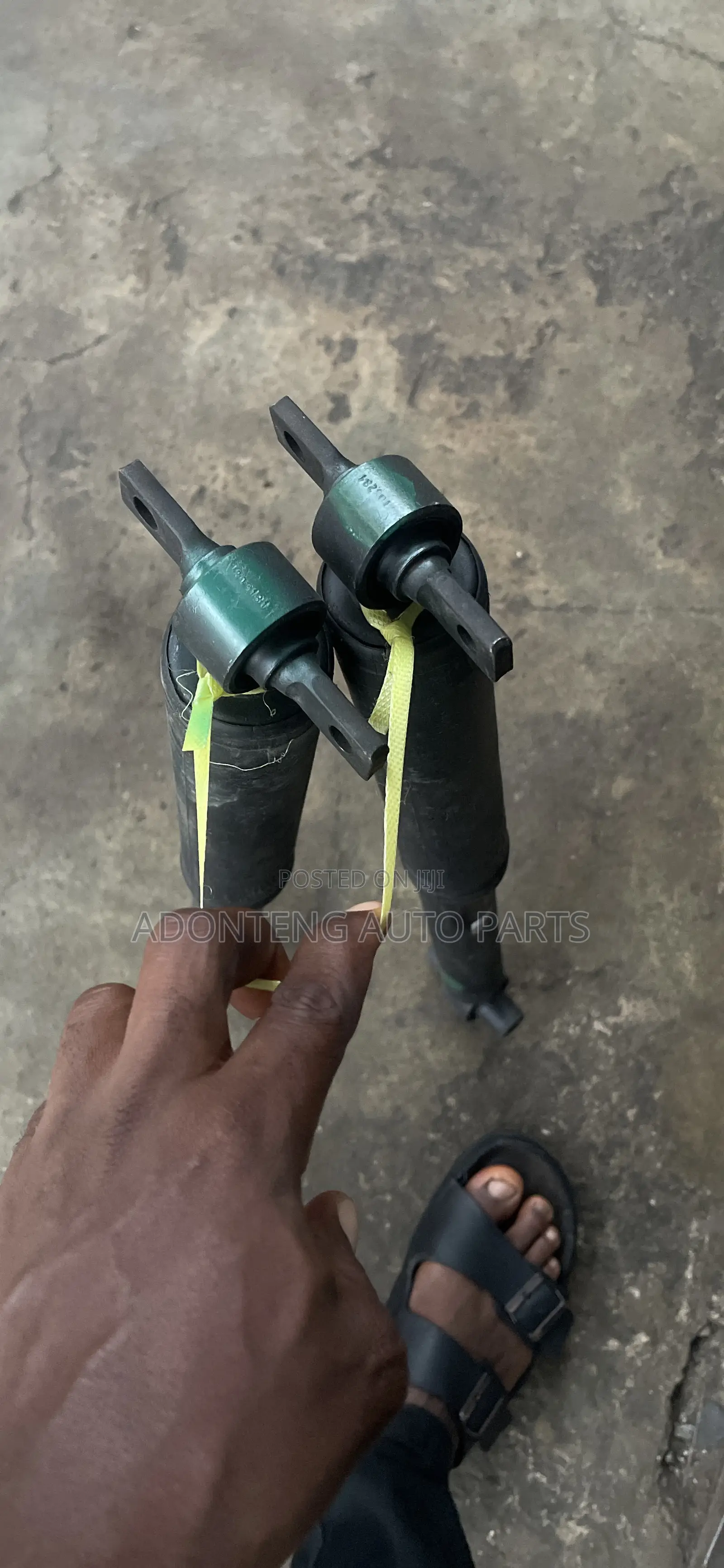 Honda Pilot 2009-2015 Back Shock Absorbers