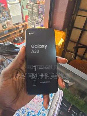 New Samsung Galaxy A30 64 GB Black
