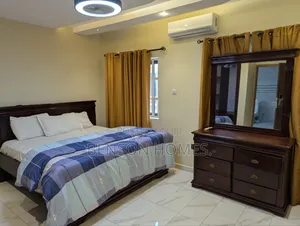 Furnished 2bdrm Apartment in West Hills Mall Area for rent
