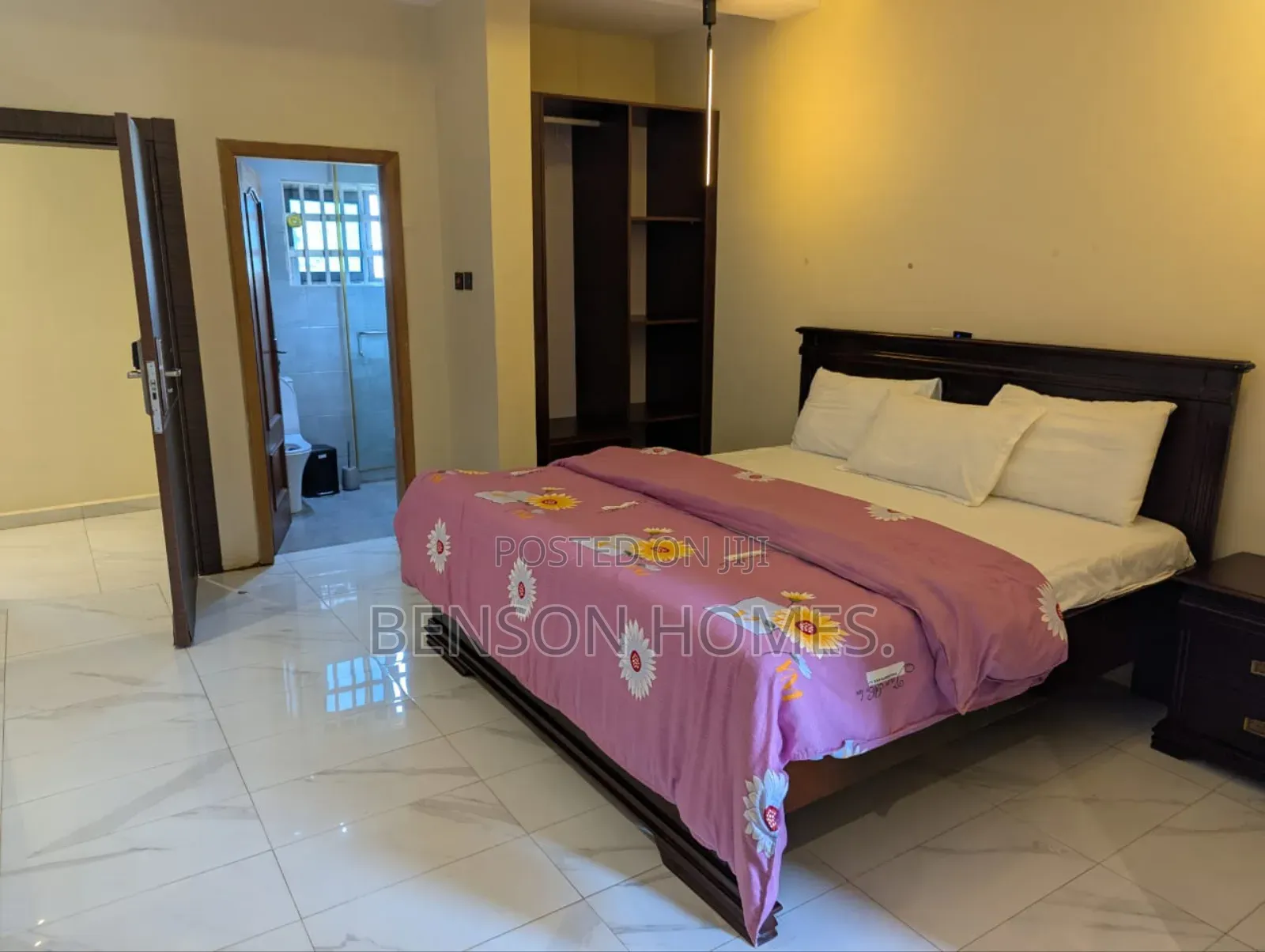 Furnished 2bdrm Apartment in West Hills Mall Area for rent