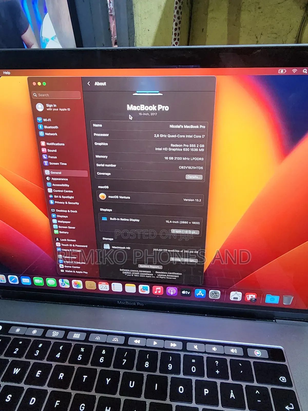 Laptop Apple MacBook Pro 2017 16GB Intel Core I7 SSD 256GB