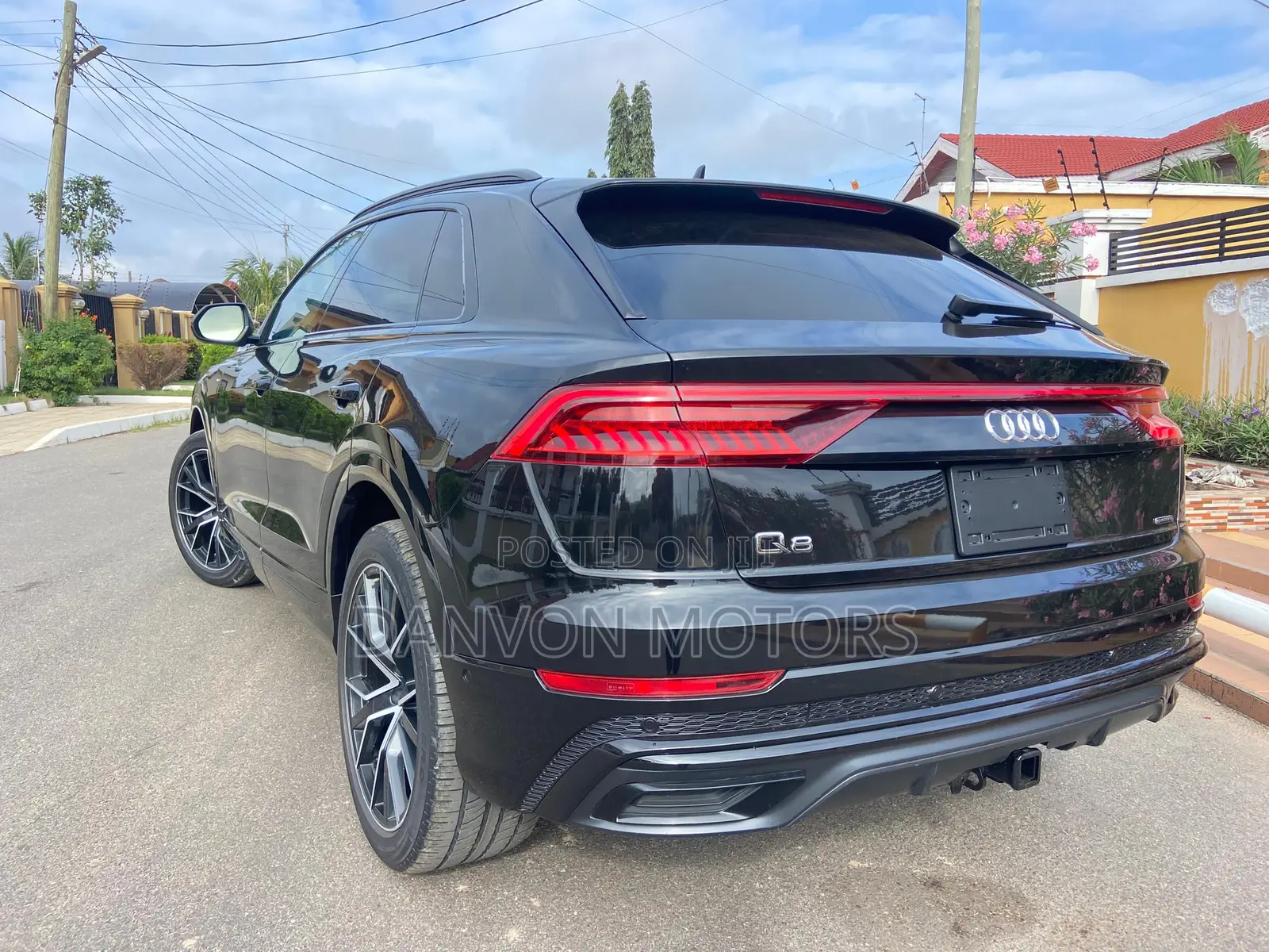 Audi Q8 3.0T Premium AWD quattro 2019 Black