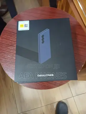 New Samsung Galaxy Z Fold6 256 GB Blue
