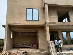 4bdrm Duplex in Kwabenya for sale