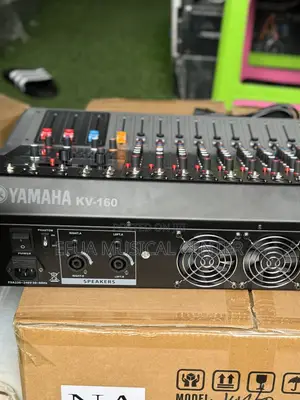 Yamaha 16 Channel Kv Mixer
