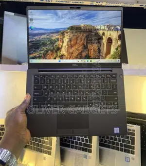 Laptop Dell Latitude 7400 16GB Intel Core i5 SSD 256GB
