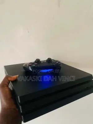 Uk Used Jailbreak Ps4 Pro 1terabyte for Sale .