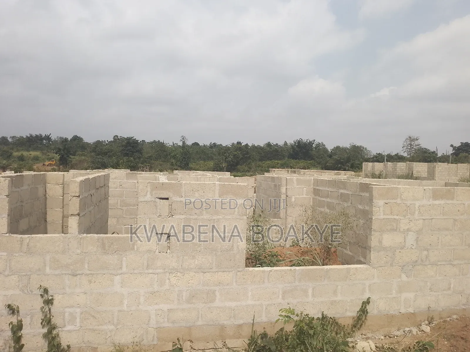 Four Bedrooms House In Kwabre For Sale