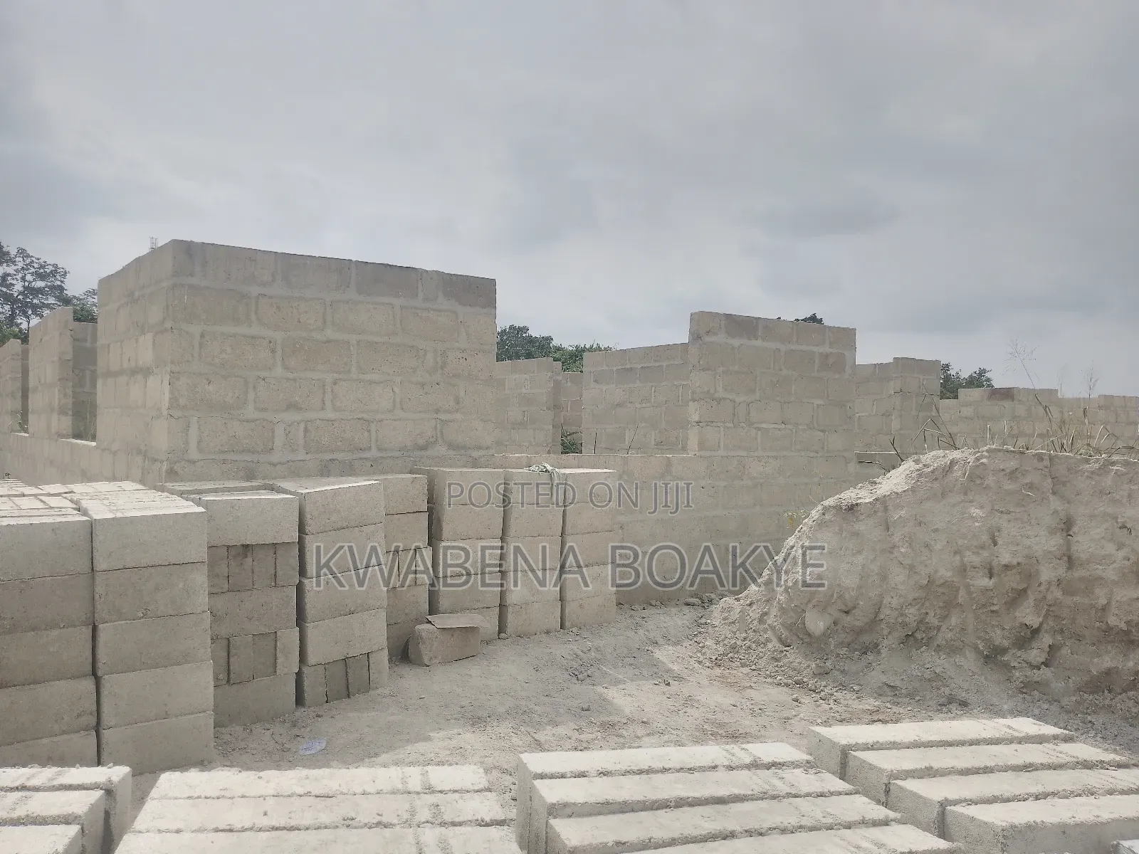 Four Bedrooms House In Kwabre For Sale