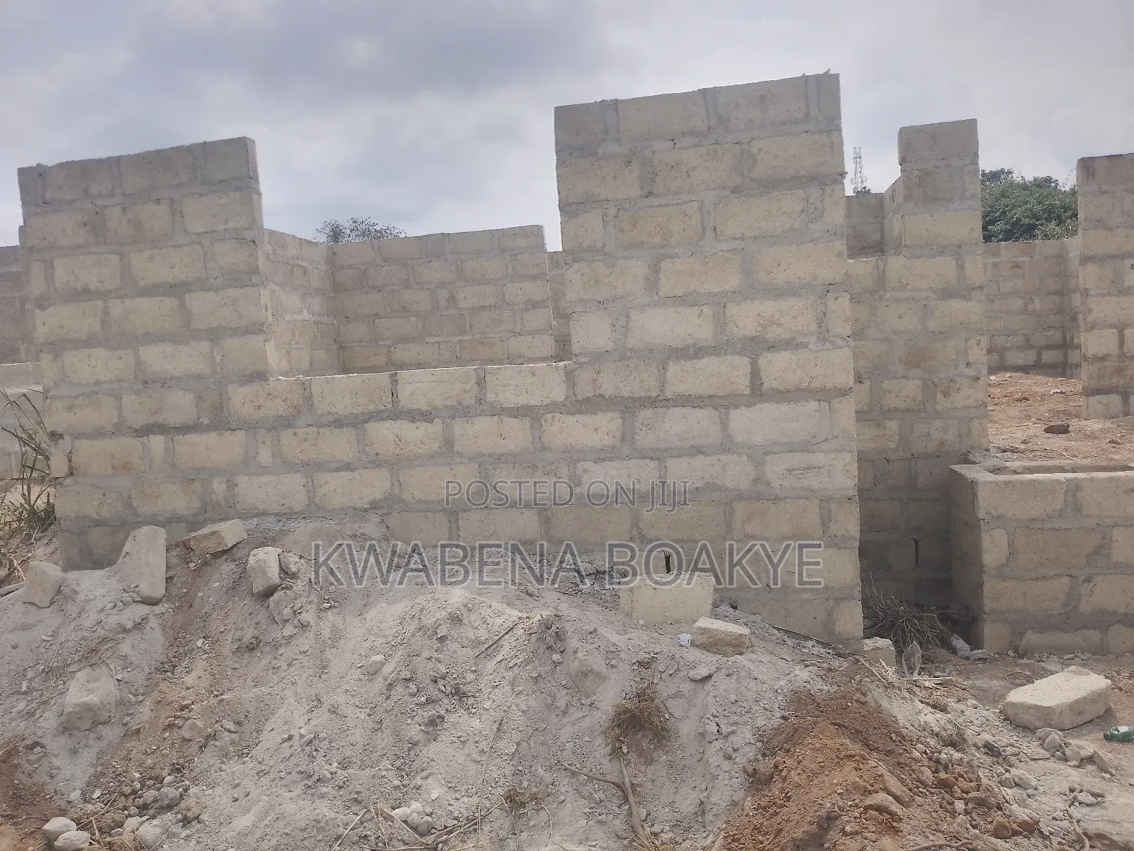 Four Bedrooms House In Kwabre For Sale