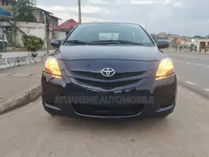 Toyota Yaris 1.5 2009 Black