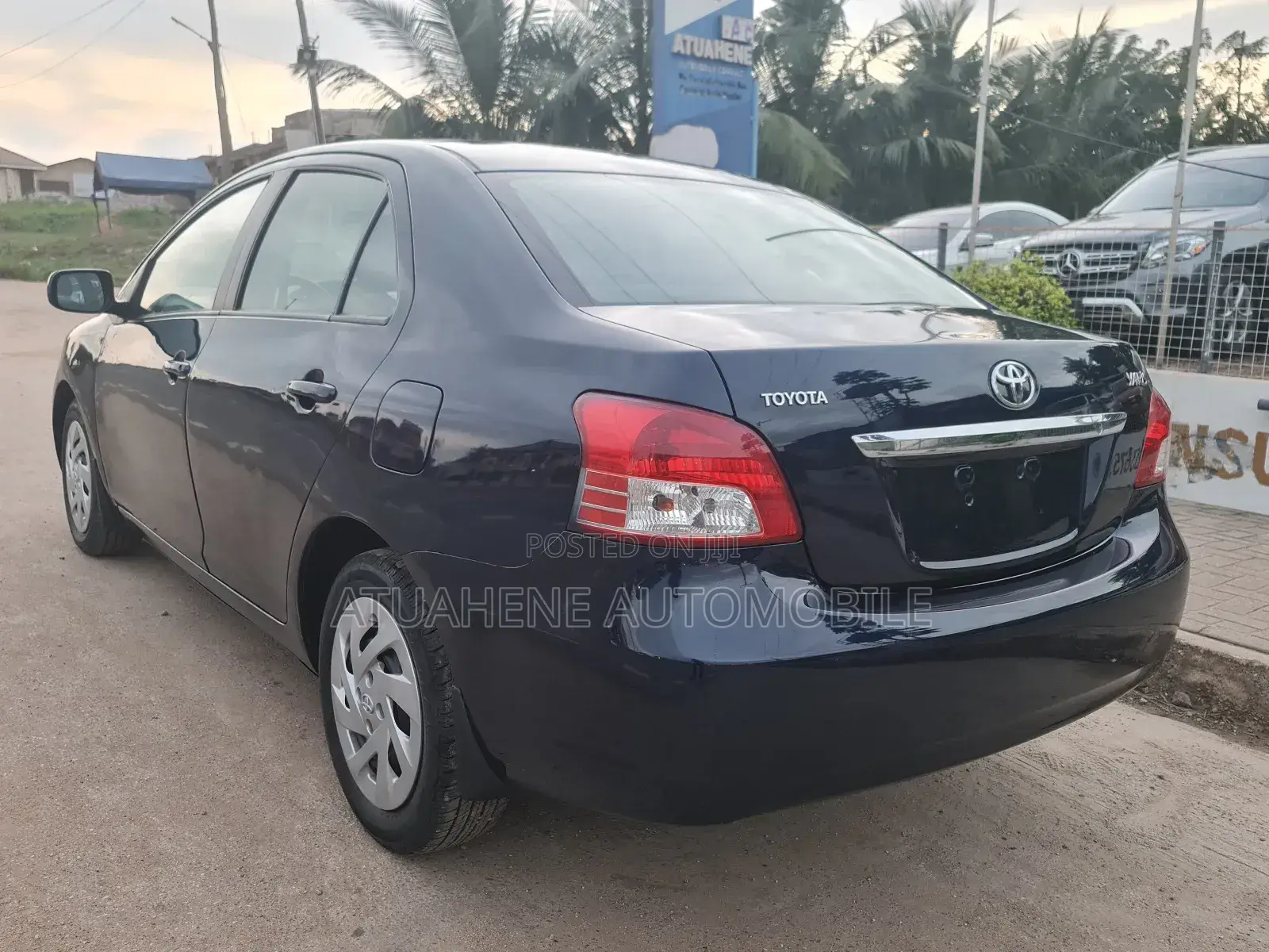 Toyota Yaris 1.5 2009 Black