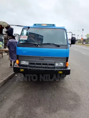 Kia Trucks 2000 Blue