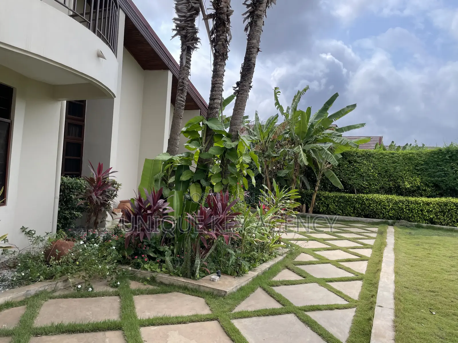 4bdrm House in Unique Key Agency, Tesano for rent