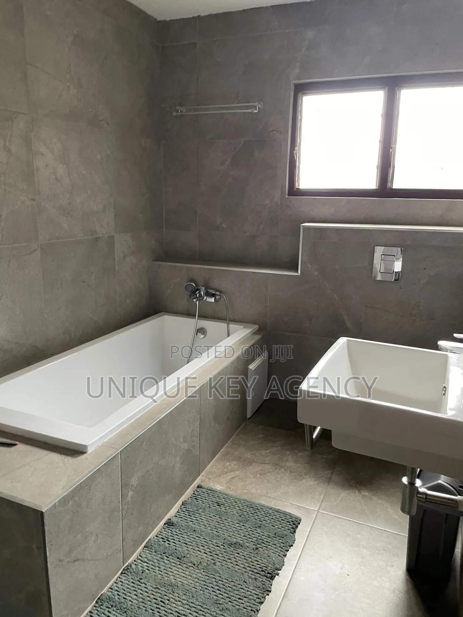 4bdrm House in Unique Key Agency, Tesano for rent