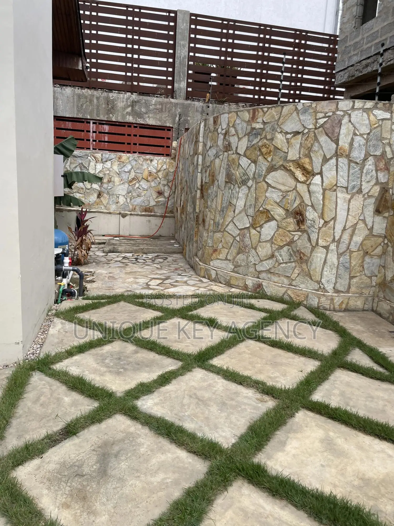 4bdrm House in Unique Key Agency, Tesano for rent