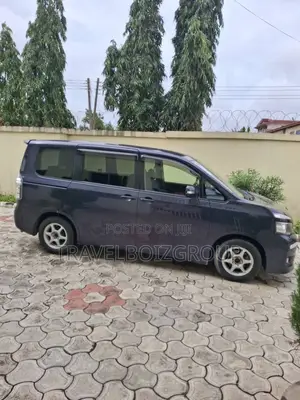 8 Seater Toyota Voxy For Rental