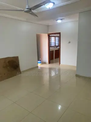 3bdrm Apartment in Lake Side Estate for rent