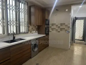 Furnished 5bdrm House in Franko Properties, School Junction for rent