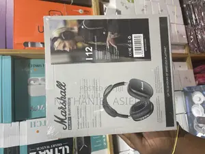Marshall Major Iv Bluetooth Headphones.