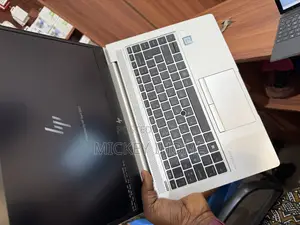 Laptop HP EliteBook 840 G5 8GB Intel Core i5 SSD 256GB