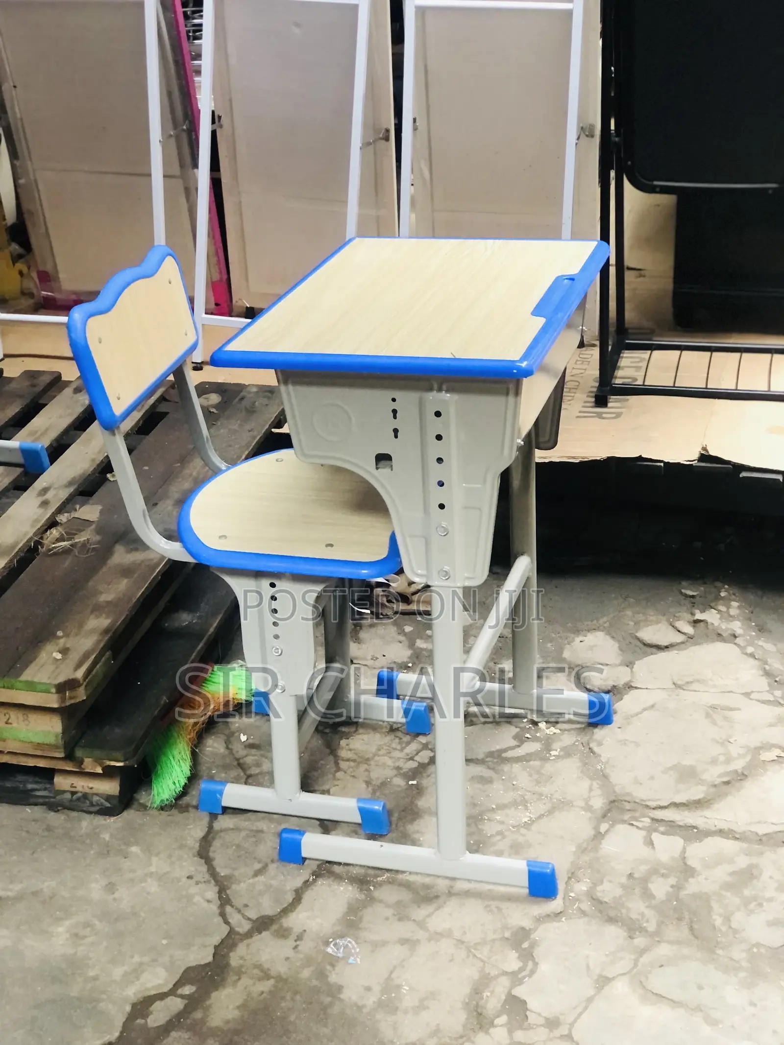 Table And Chair For Students