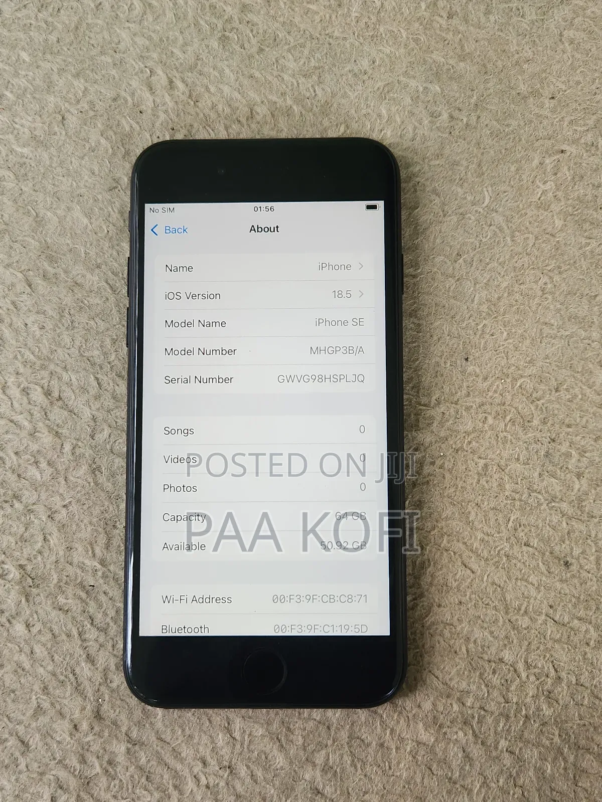 Apple iPhone SE (2020) 64 GB Black