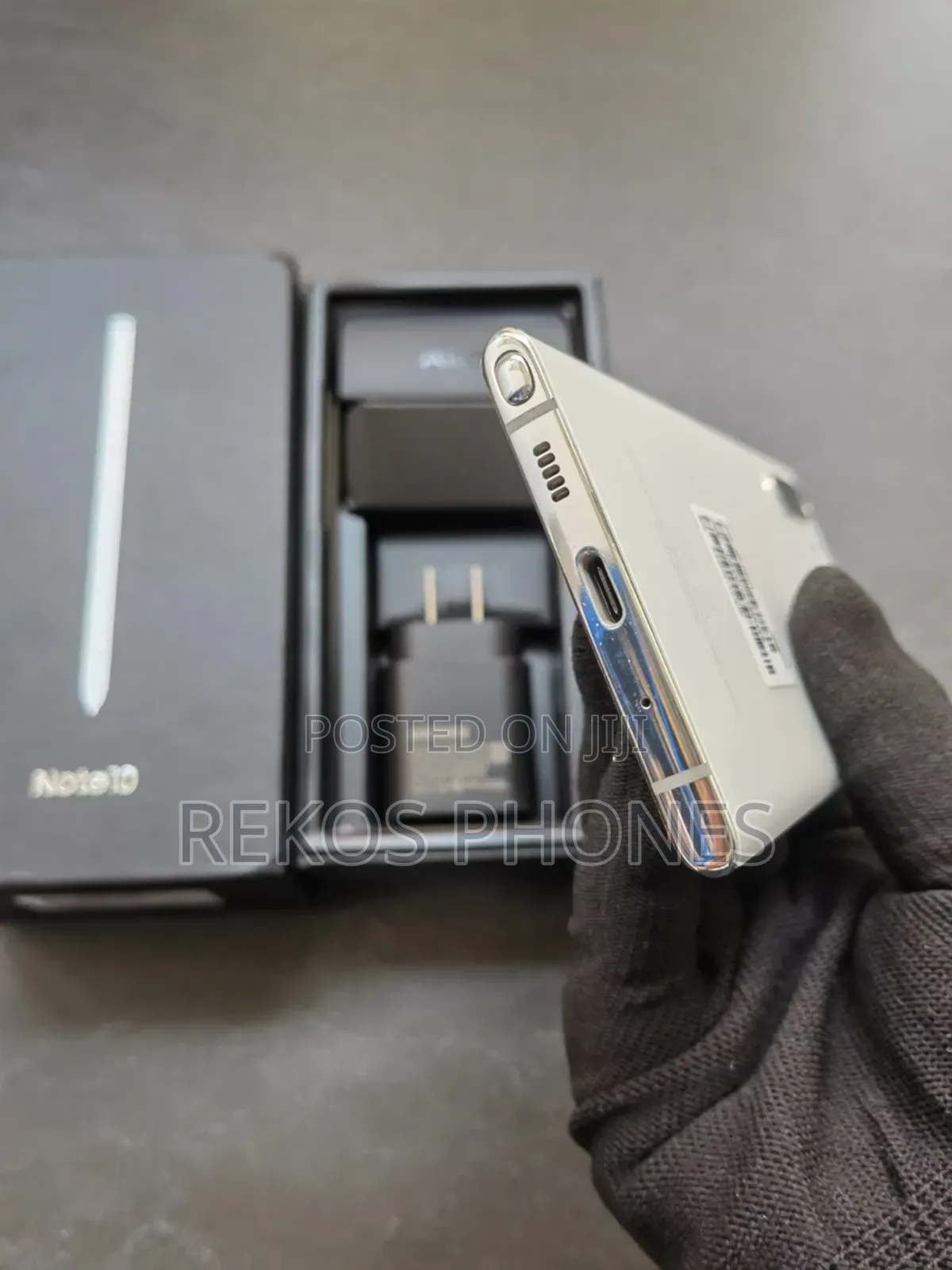 New Samsung Galaxy Note10 256 GB White