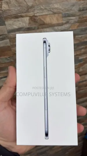 New Apple iPhone Air 256 GB Blue