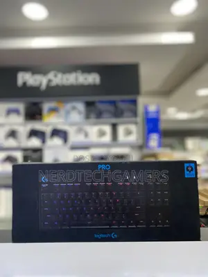Logitech G Pro Mechanical Gaming Keyboard, Ultra Portable Tenkeyless D