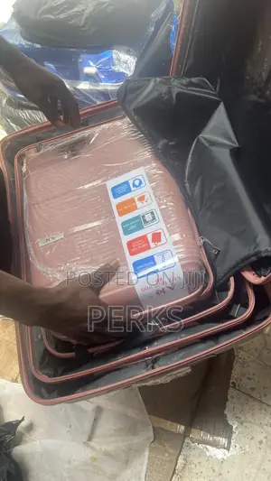 Unbreakable Traveling Bag 4 in 1